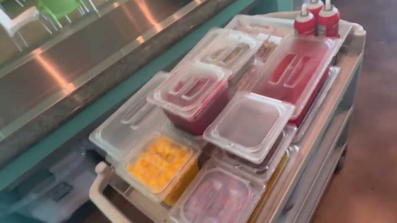 Opening at the Fro-Yo shop!