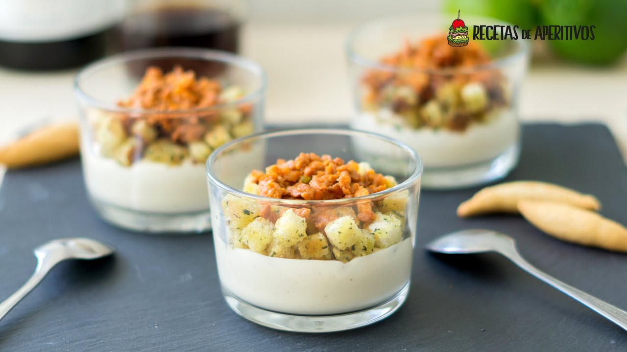 CREMA de ALUBIAS BLANCAS con CHORIZO y PICATOSTES en VASITOS DE APERITIVO #31