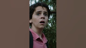 #pennywise is the lifeguard on duty! 🛟