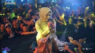 Download lagu Sepiring Berdua Nazia Marwiana Omega Music Live 1St Anniversary Plat AA Collaboration