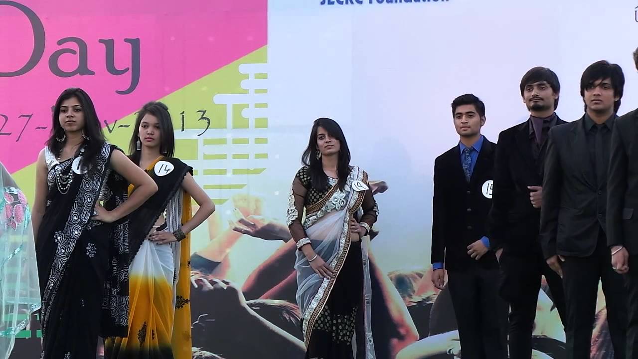 Freshers 2013 - Part 13 (Final Ramp Walk) @ JU