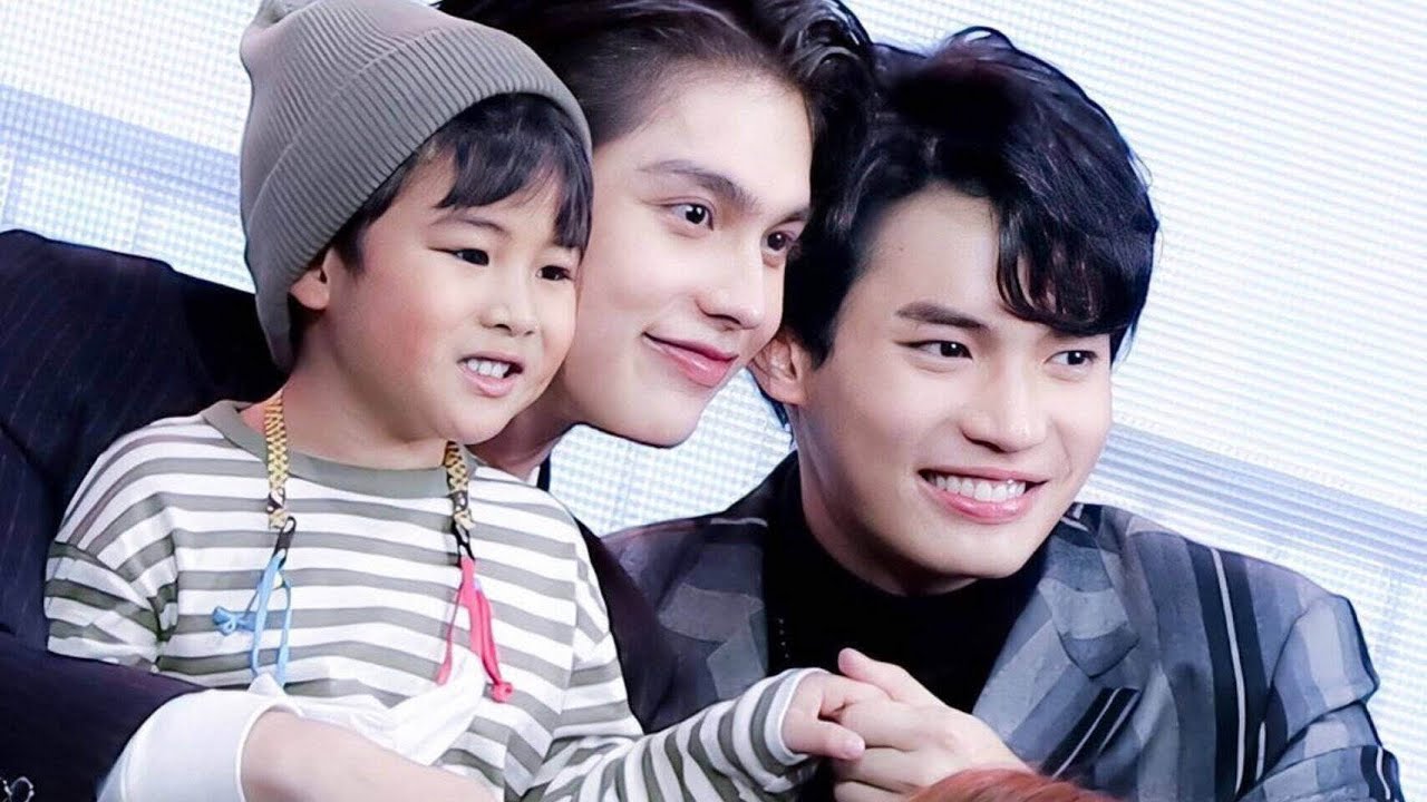 171020 BrightWin with baby @2getherLiveOnStage - YouTube