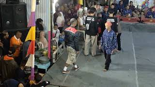 Penonton Kesurupan Tari Lengger Kebo Giro  Cdanursari