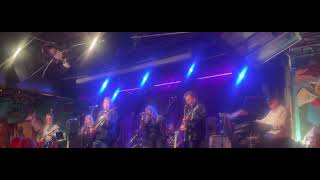 Medley for Lindy Wilson—Dan’s Silverleaf, Denton, TX