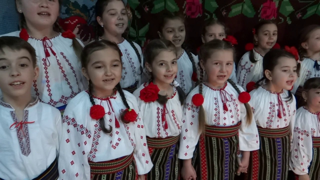 Muguraşii Râmniceni - Este zi de Dragobete