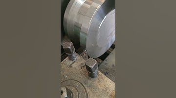 De kracht van de draaibank: de hoeksteen van de mechanische wereld, DRAAIEN, PRODUCTIE, SNIJDEN