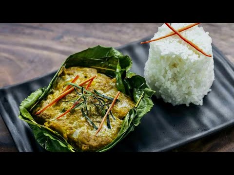 The Secret to Mouthwatering Fish Curry: Amok Steamed in Banana Leaves