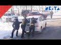 DEITA.RU Владивосток вступил в неравную борьбу со льдом на дорогах
