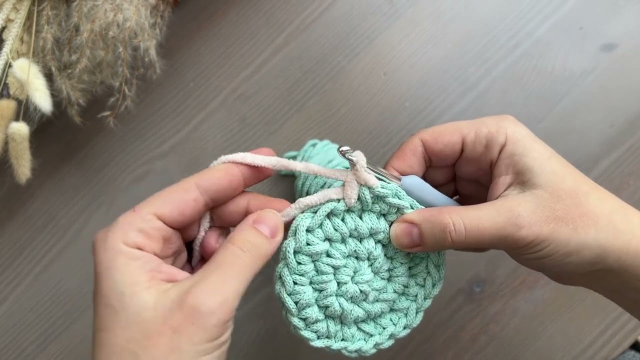 |Присоединение новой нити| два способа | полезные навыки крючком. Гайд для начинающих мастериц👇