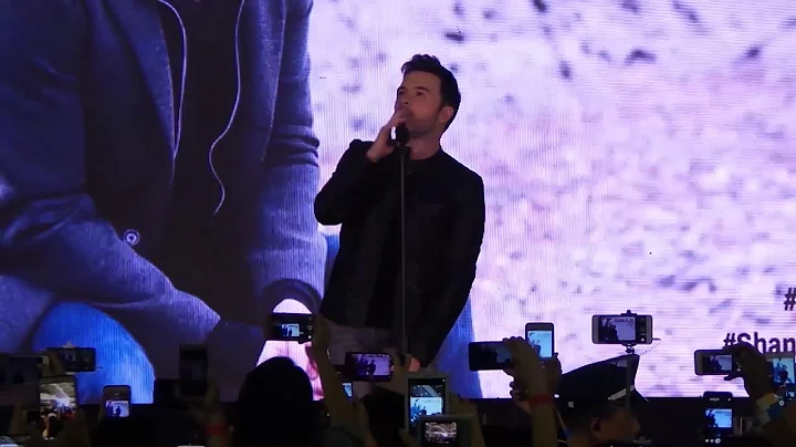 UPTOWN GIRL (Shane Filan & Brian McFadden | 2018 M...