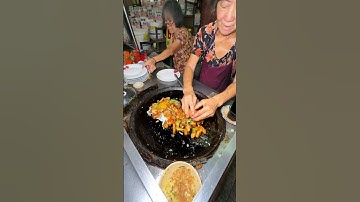 Xe bột chiến thương nhớ #shorts #anvatsaigon #foodreviewer #canquetsaigonofficial