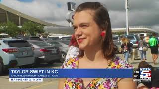Fans show up to watch Taylor Swift perform in KC
