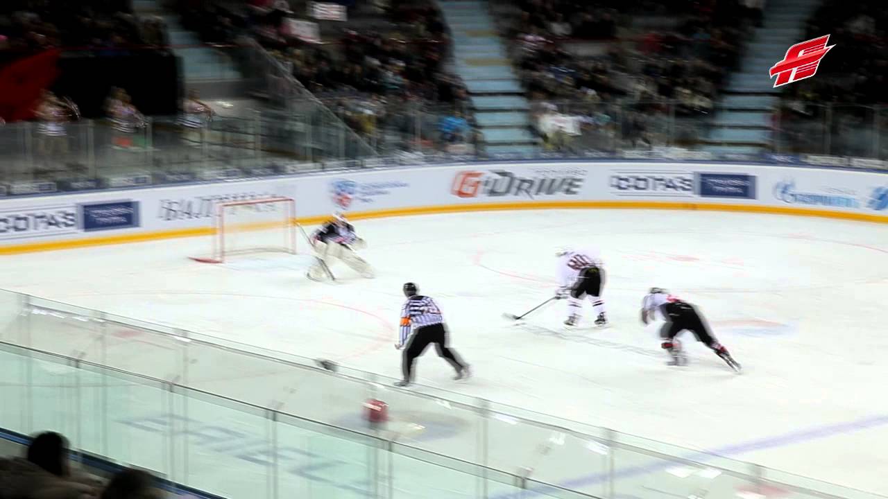 Фурх останавливает Олега Ли при выходе один на один! омск икеа