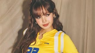 Breaking News 🌺BLACKPINK Lisa’s Style Evolution: From K-Pop Darling To Global Fashion Icon