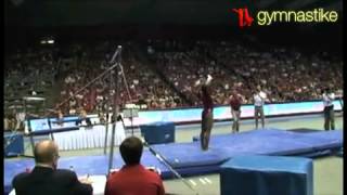 Ashley Sledge sticks an amazing double layout in front of 12000+ fans!