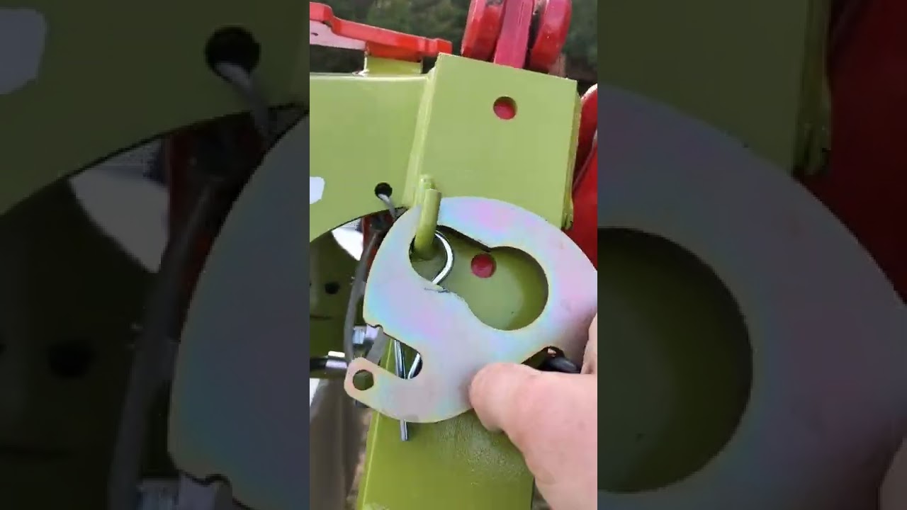 Claas disco 3200 profil présentation faucheuse frontale .