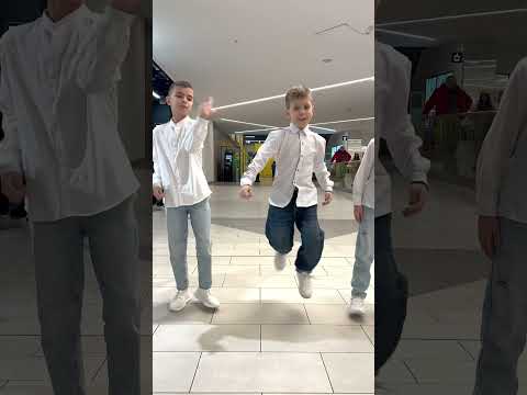 Шаффл Баттл Who Best Dancer 29M Subs !!! Tuzelity Shuffle