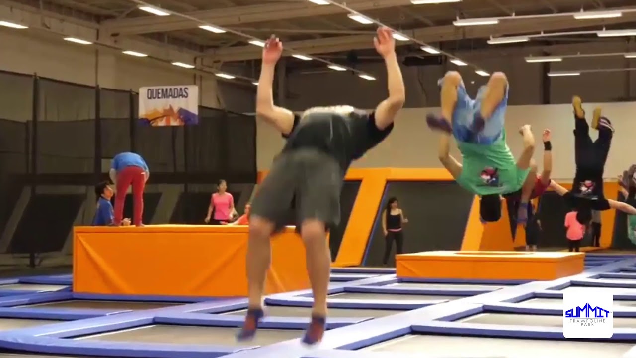 Summit Trampoline Park Chile YouTube