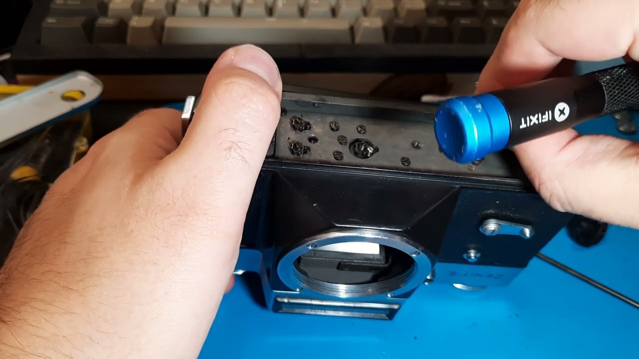 ZENIT-E Shutter Spring Adjustment