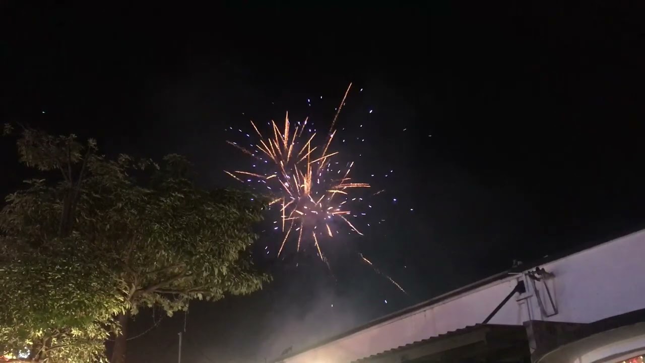 Fireworks Show NYE Countdown 2026 (31 Dec 2025), Palo 101 Ipoh, part 4