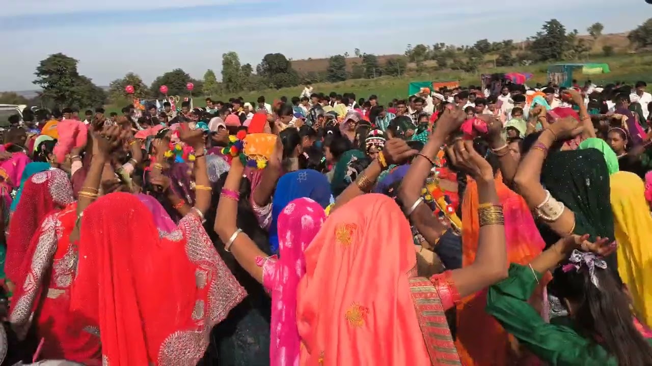 Aadivasi song band baje 🎹🥁