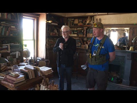 Adam Savage Tours Ghostbusters: Afterlife's Farmhouse Set!
