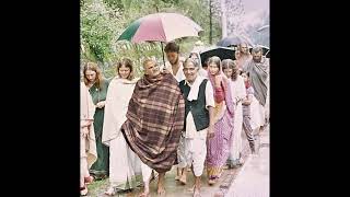 Track 17. Raghupati Raghava - Jai Uttal Lakshmi Shankar - Windfall Of Grace - Film Kirtan Album