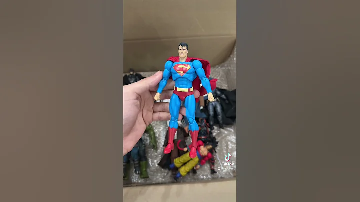 I GOT ALL THIS FOR $100 😳 #dc #dcmultiverse #marvellegends #toyscommunity #actionfigure #marvel