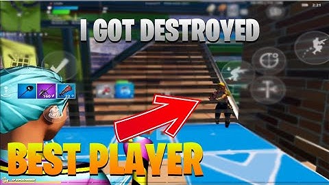 So I 1v1ed One of  The BEST Fortnite Mobile Players (Flashinq)