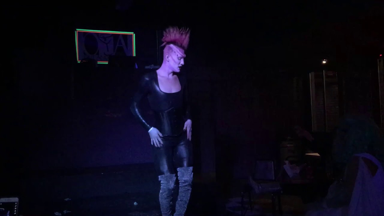 BitchCraft @ Out and About: Hannah Rexia SPACE SHOW