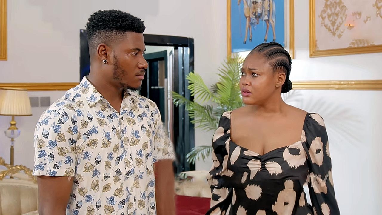 Il est arrogant et sans respect mais leur pauvre domestique l’a fait supplier pour son amour