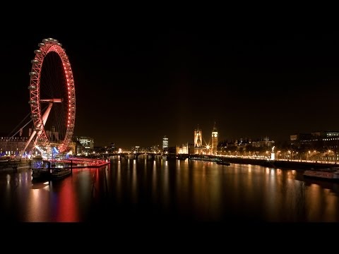   عرض ازياء   