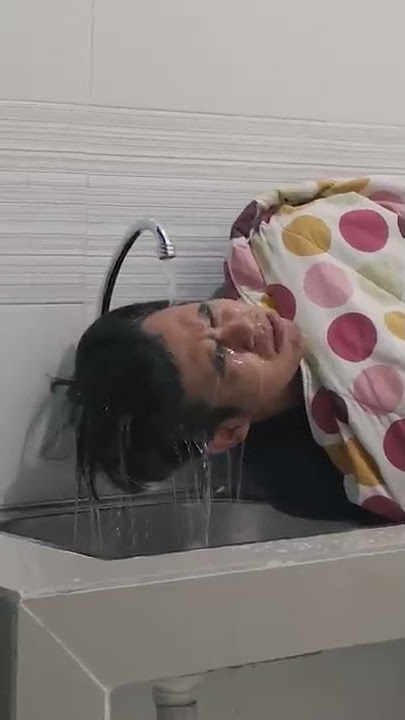 tidur di wastafel