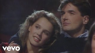 Falco, Désirée - Kann es Liebe sein? (ZDF Wetten, dass..? 15.12.1984) (VOD)