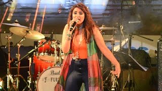 Parineeti Chopra Hot At Meri Pyaari Bindu Concert 2017