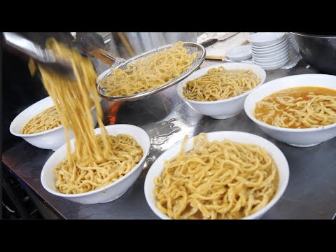 Addictive Jiro Ramen Attracts Not Only Customers But Also Employees