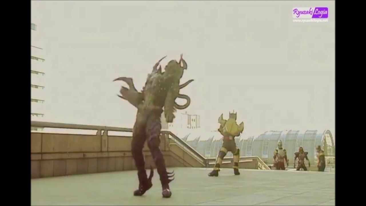 Kamen Rider Blade King Form and All Combo Hissatsu Waza Subbed by RyuzakiLogia