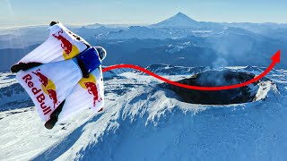 Flying Into An Active Volcano Resimi