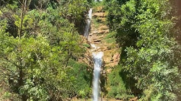 👉 Con thác nhỏ ven đường Tú Nang – Yên Châu | Góc đẹp bình yên giữa Quốc lộ 6 – Tây Bắc quê mình