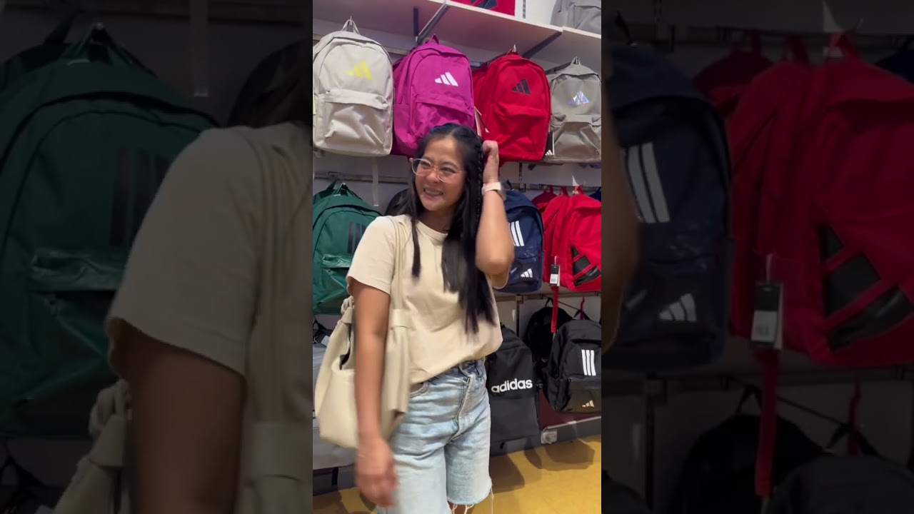 Bumili na kami ng bag ni kyle sa darating na pasukan