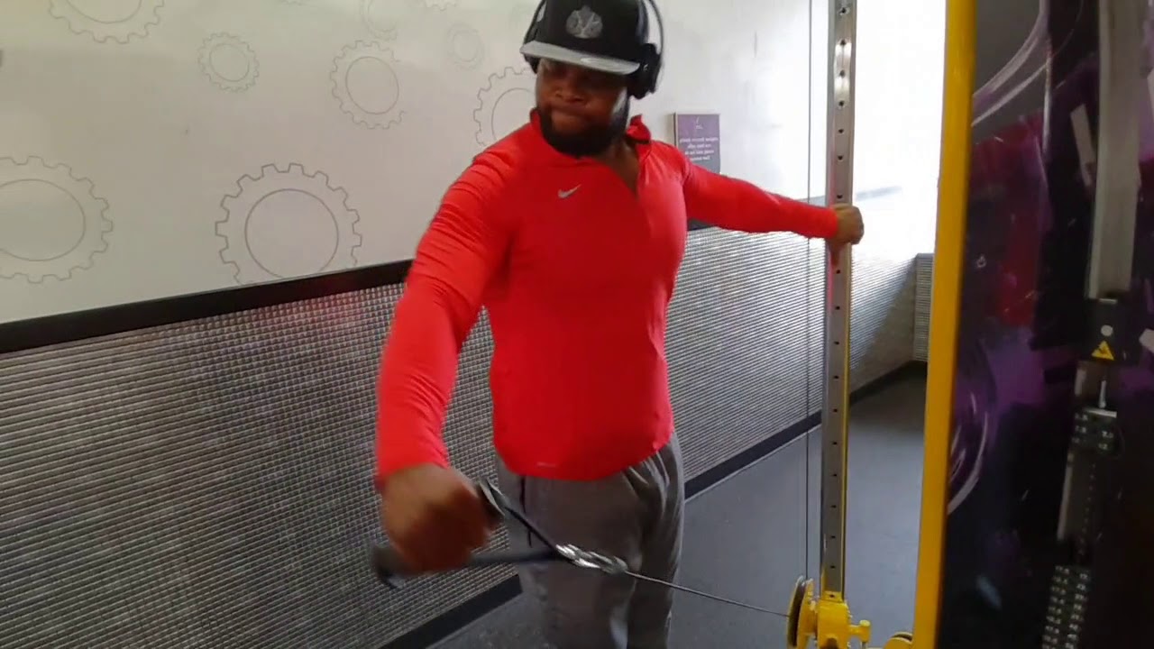 LET ME SEE YOUR SHOULDER LEAN💪 YouTube