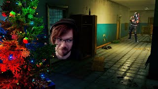 I Am The Present Under The Christmas Tree In Escape From Tarkov