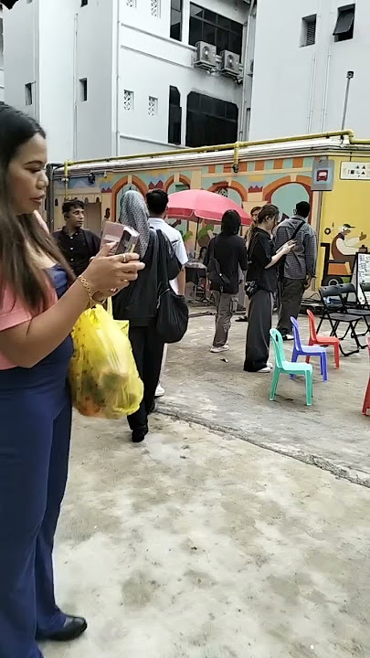 Bugis nih #shortvideo #singaporesights #bugisjunction