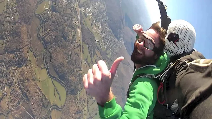 Tandem Skydive | Knoxville, TN | Jeff Petree