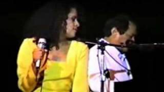 Eugenia León y Armando Manzanero "Compartir"