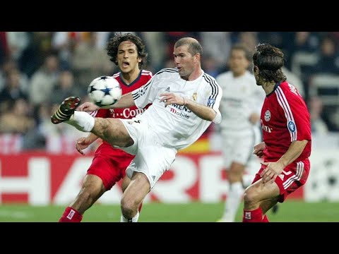 Zidane, Ballack, Figo ● Real Madrid vs Bayern Munich 4.08.2002
