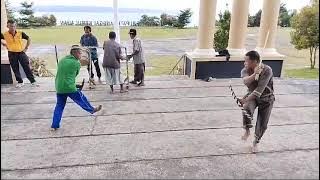 tarian adat Banggai kepulauan Sulawesi Tengah