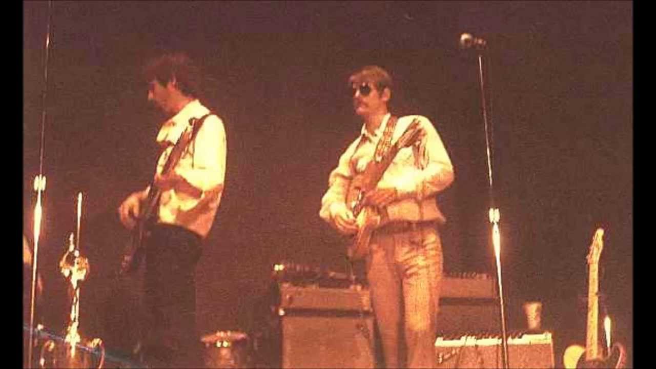 在 YouTube 上觀看「The Byrds」 在 YouTube 上觀看「The Byrds」