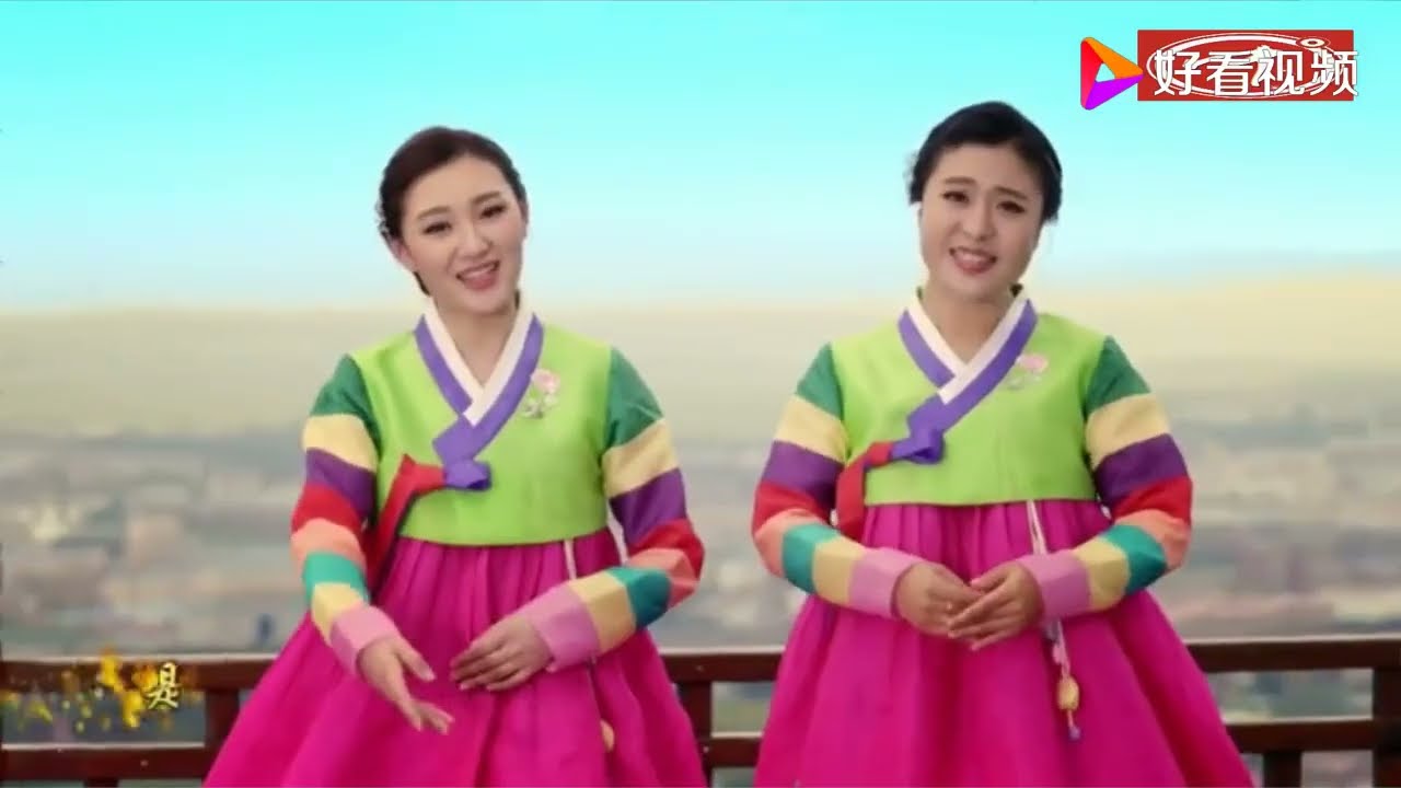 Watch 黑鸭子组合《难忘的那一天》mv on YouTube Watch 黑鸭子组合《难忘的那一天》mv on YouTube