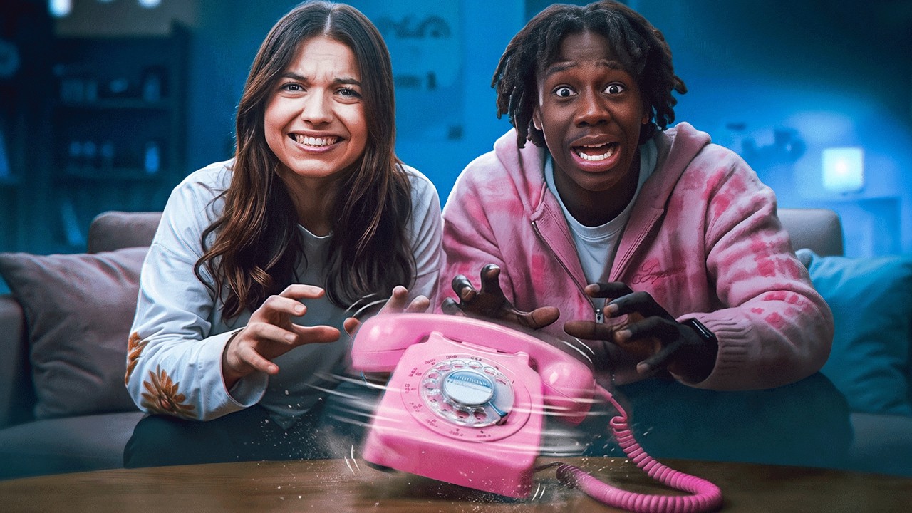 QUI EST DERRIÈRE LE TÉLÉPHONE ROSE ? (Impossible 💀) ft.Tsuku